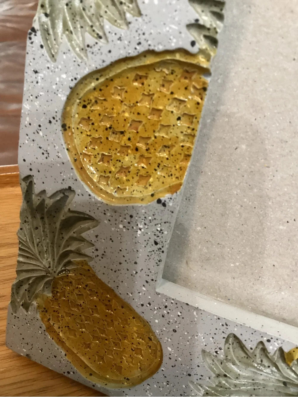 Pineapple Pattern Decorative Photo Frame Holds 4x6